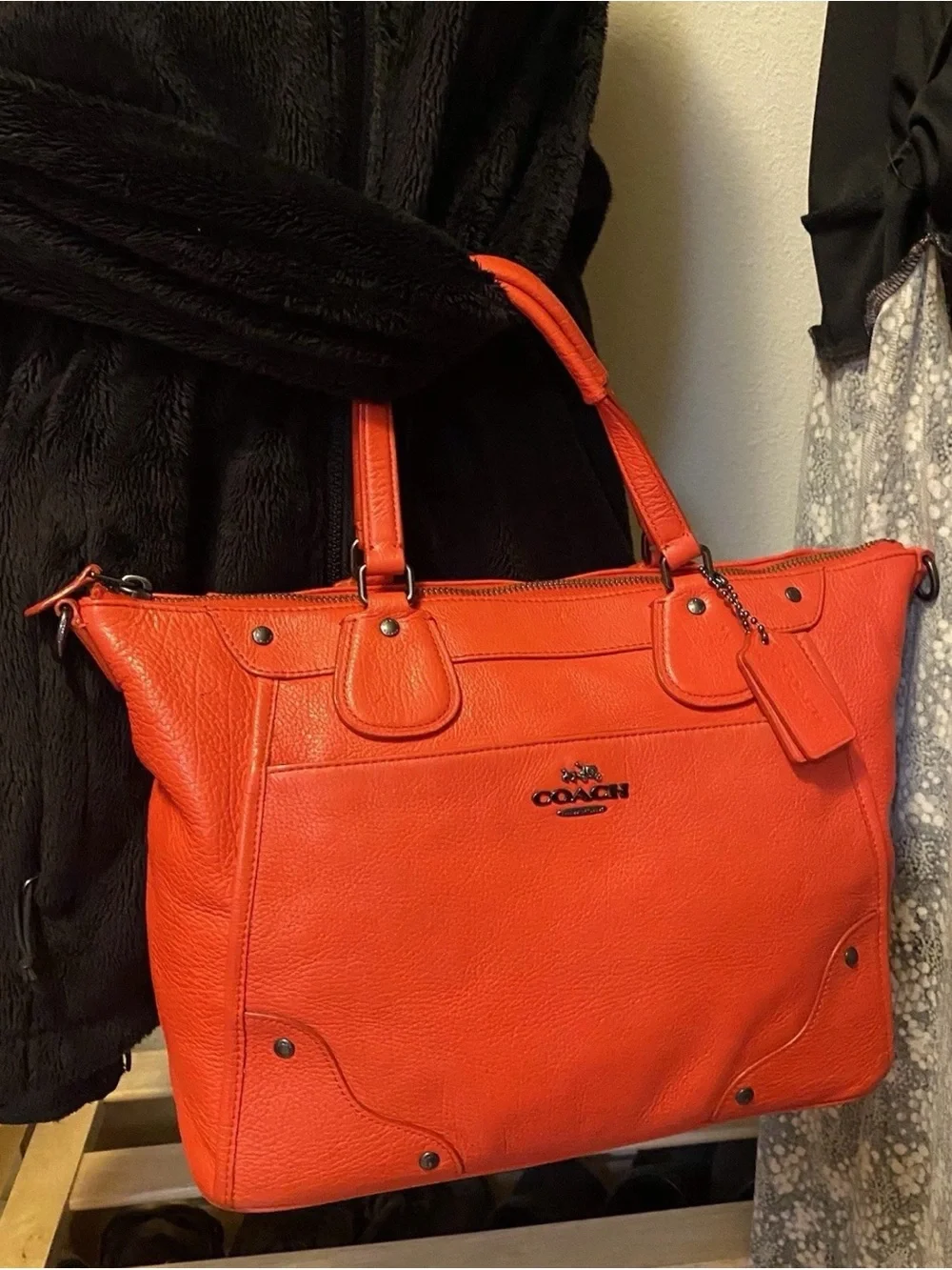 Coach mickie red pebbled Leather Satchel Shoulder crossbody purse w/dust bag